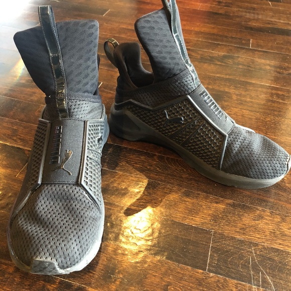 Shoes - Picture 8 of 8